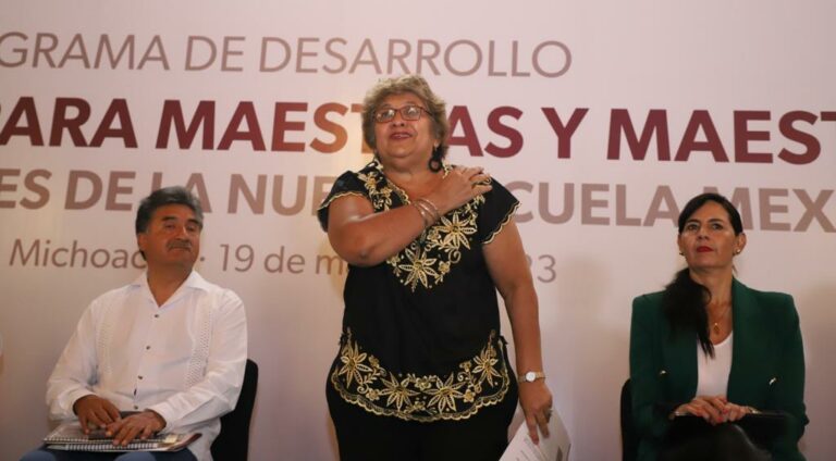 500 docentes de Michoacán participaron en Voces y Reflexiones de la Nueva Escuela Mexicana