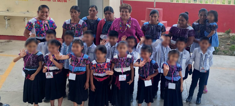 Con nuevos LTG compartirán saberes y valores comunitarios en primaria bilingüe de Chiconcuautla, Puebla