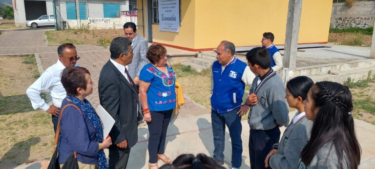 Comparten casos de éxito de Relación Tutora en telesecundarias de Puebla
