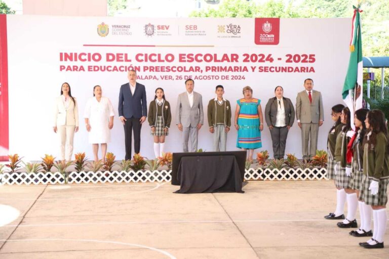 SEB da inicio a Ciclo Escolar 2024-2025 desde Veracruz