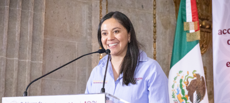 Concluyen 2 días de Coloquio “A cien años de acompañar la formación de las adolescencias mexicanas en las escuelas secundarias”