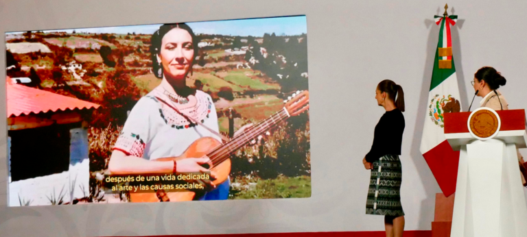 Amparo Ochoa, de maestra rural a una de las principales exponentes del movimiento artístico político “La Nueva Canción”